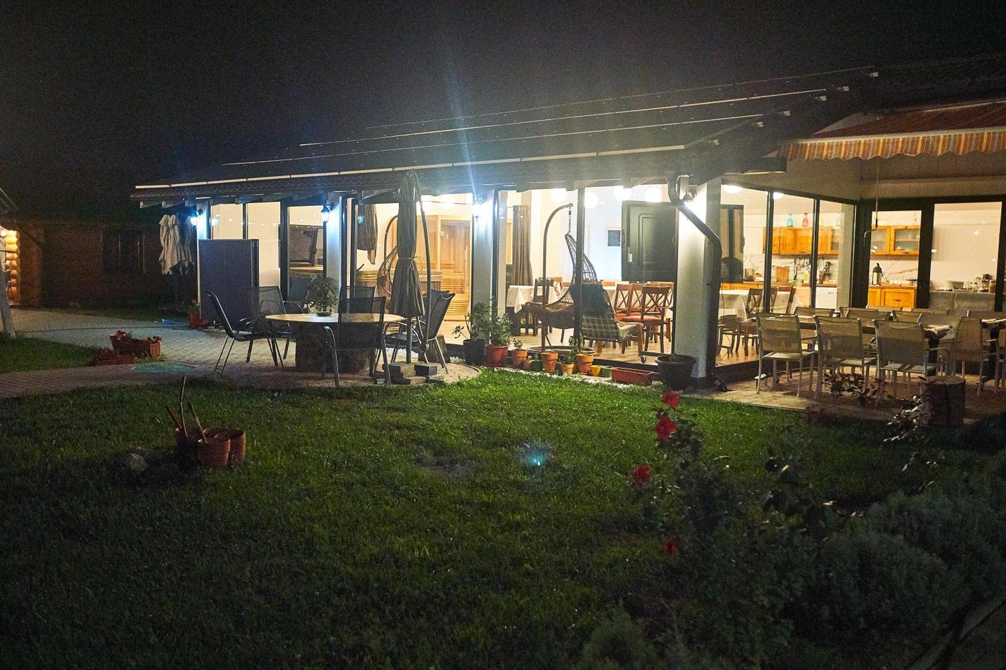 Hotel Insula Christiana à Cristian  Extérieur photo