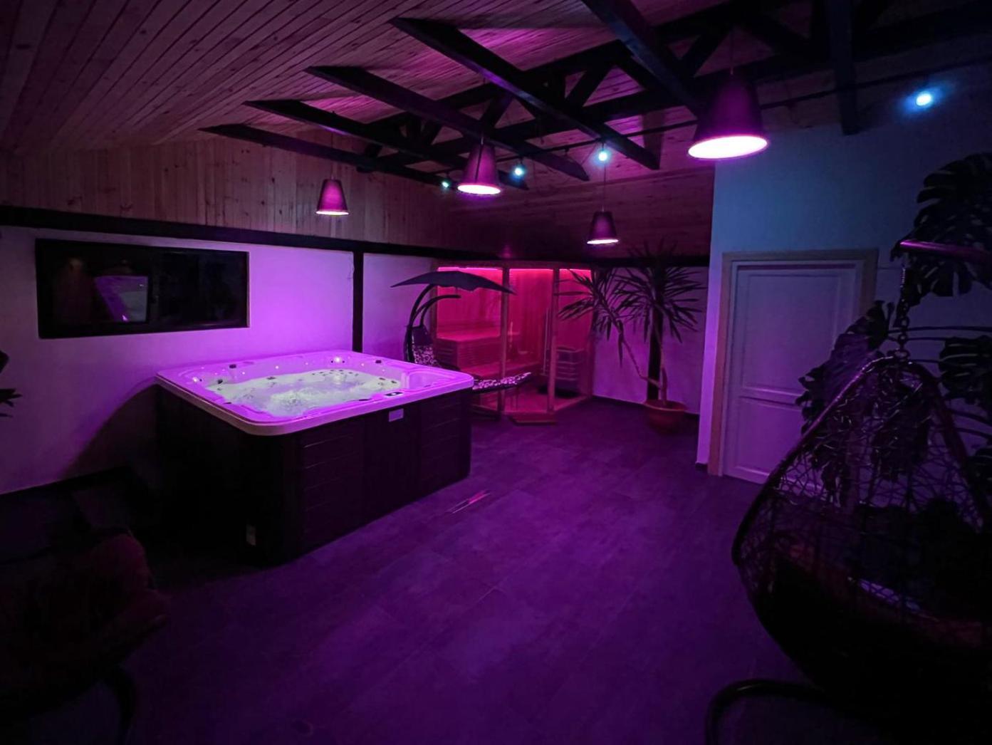Hotel Insula Christiana à Cristian  Extérieur photo