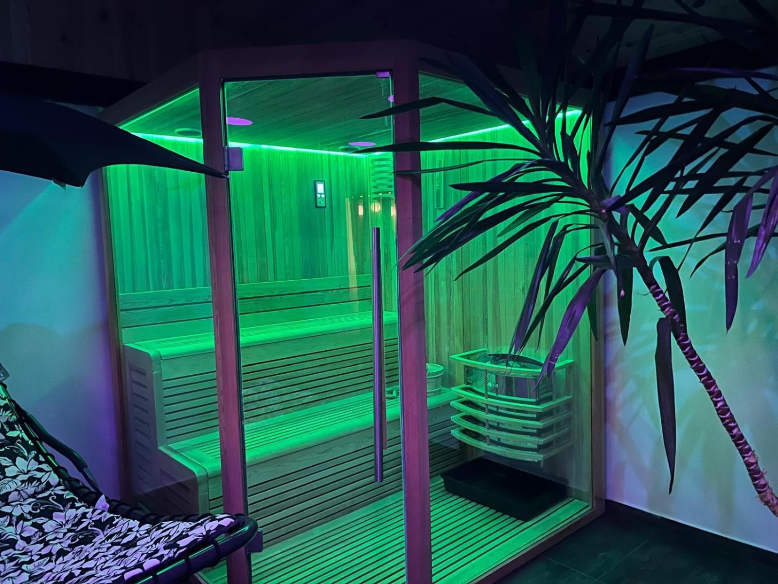 Hotel Insula Christiana à Cristian  Extérieur photo