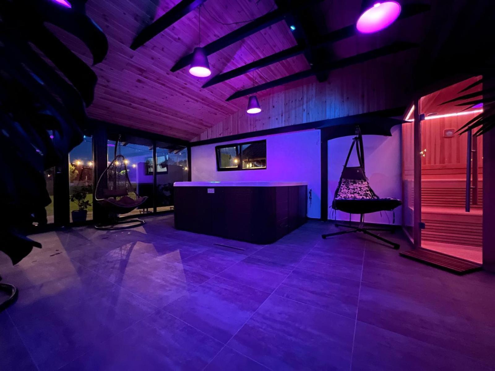 Hotel Insula Christiana à Cristian  Extérieur photo